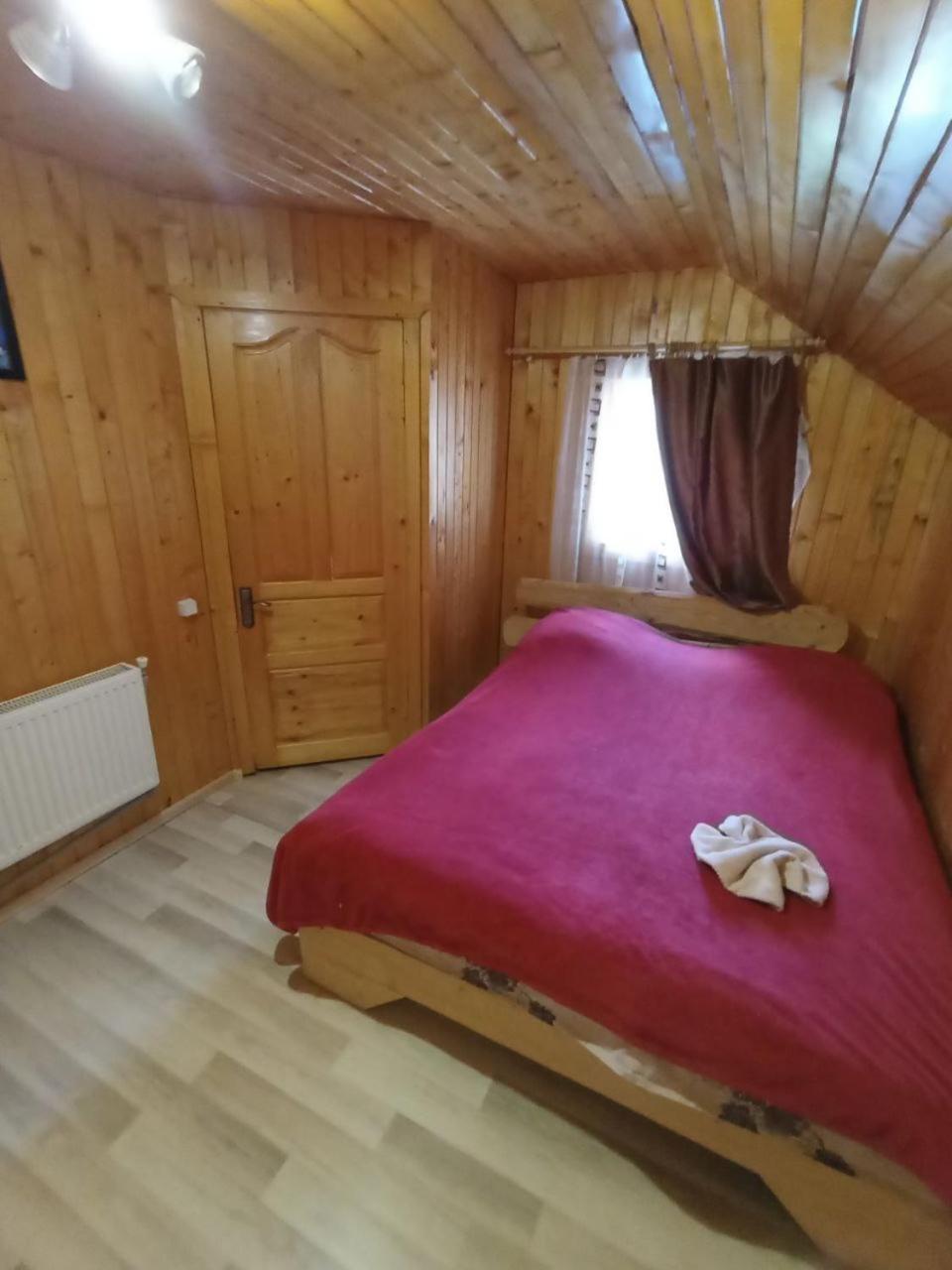Kazka Aparthotel Yablunytsya Exterior photo